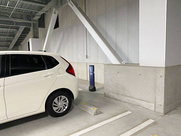 身体障害者用駐車スペース