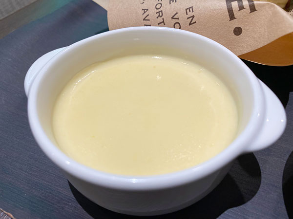 コーンスープ（リーガロイヤルホテル大阪「リモネ」朝食）