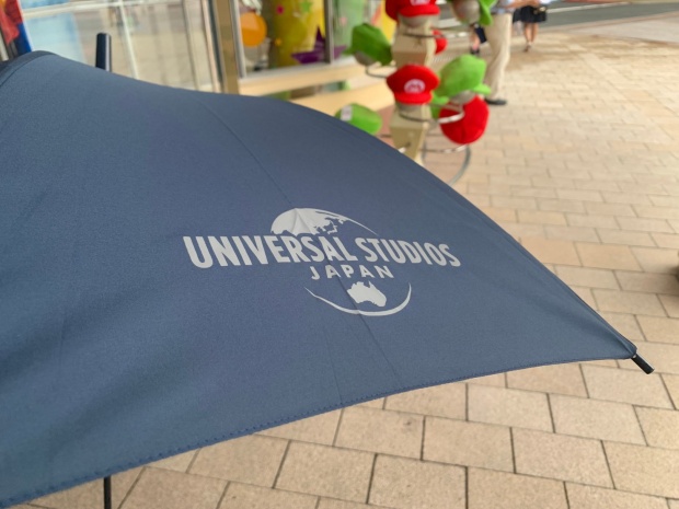 USJのロゴ付き傘