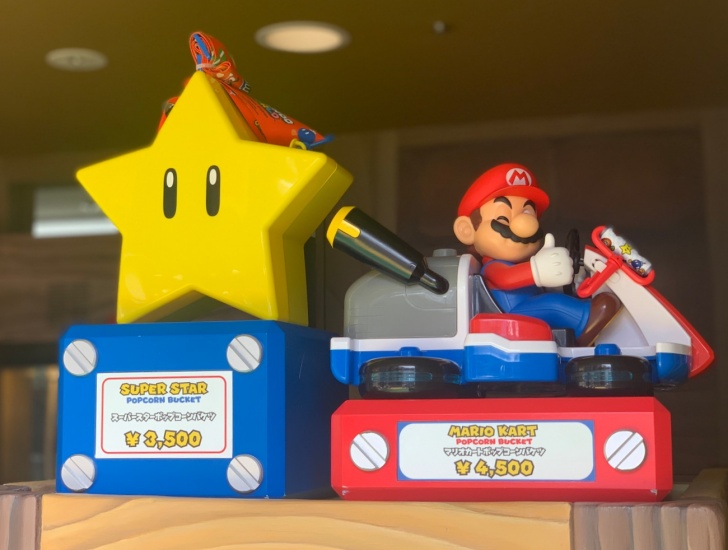 ポンパドー ビター マリオ ポップコーンバケット、ドリンクホルダー