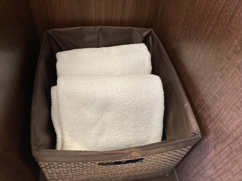 京都センチュリーホテル客室のバスタオル