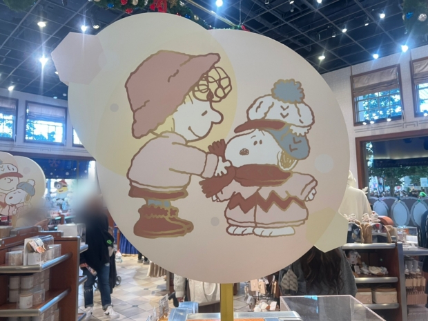スヌーピーのクリスマス＆冬限定グッズシリーズの看板