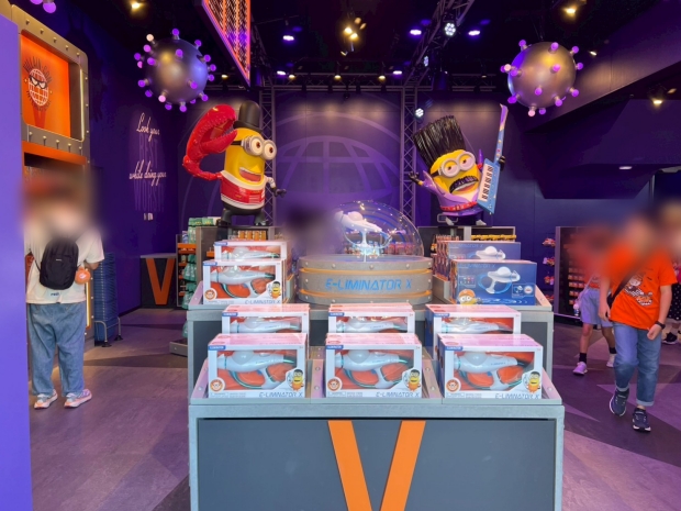 イーブルスタッフの店内